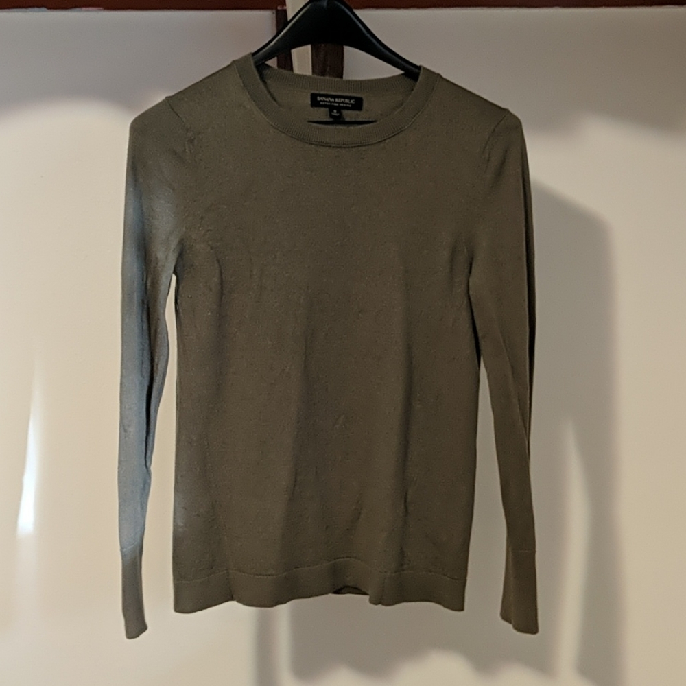 Wool sweater